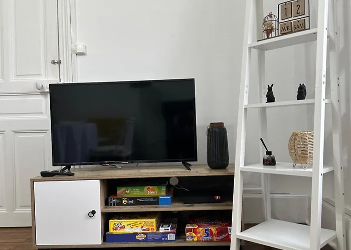 Le Petit Marbre - 10 Min A Pied De La Gare De *